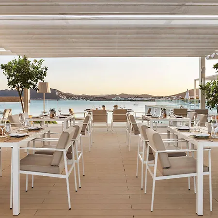 Me Ibiza - The Leading Of The World 5* סנטה אאולריה דס ריו